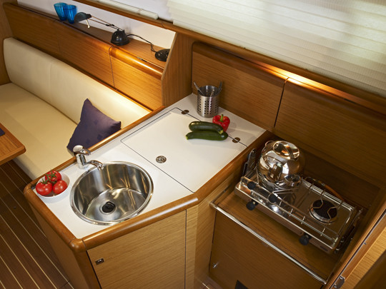 Segelyacht Charteryacht Sun Odyssey 30i 13